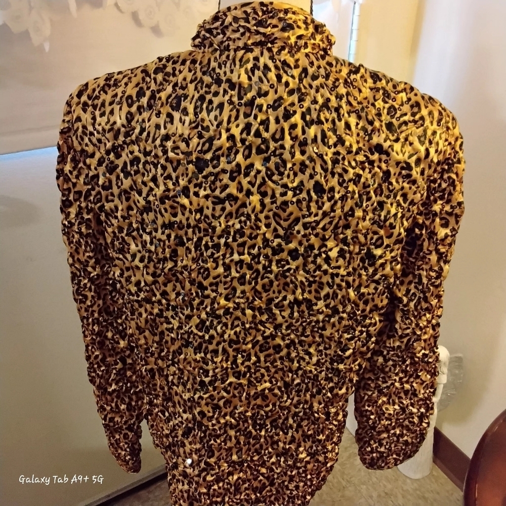 MSK Lightweight Sequined Leopard Print Gathered Zippered Jacket w/Shoulder Pads - Picture 2 of 8